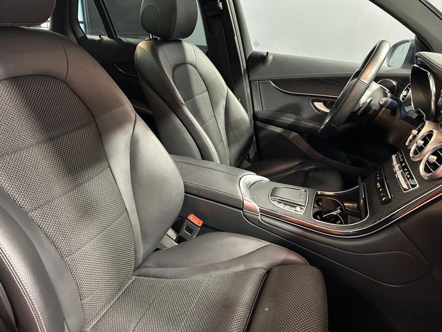 Mercedes-Benz GLC300de AMG 4MATIC