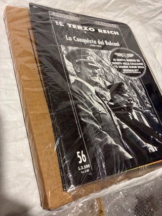 fascicoli da rilegare con copertina,Hitler,.Reich