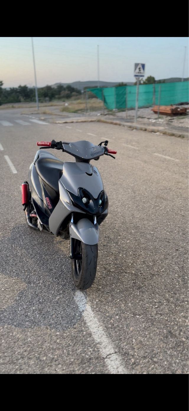 Yamaha Jog RR - Perfecto estado