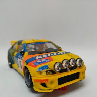 Coche Scalextric SEAT Cordoba WRC