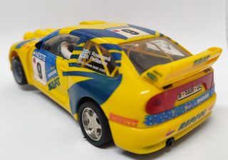 Coche Scalextric SEAT Cordoba WRC