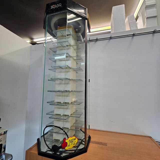 Expositor Zippo giratorio - 80 mecheros