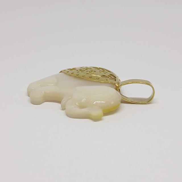 Colgante Oro Elefante Nácar