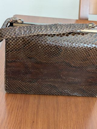 Bolso vintage piel serpiente marrón .