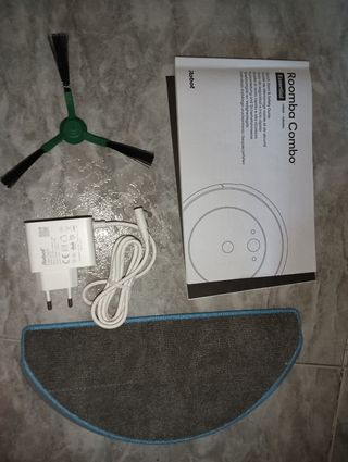 Aspiradora Roomba Essential PAP22 - Aspirador rob