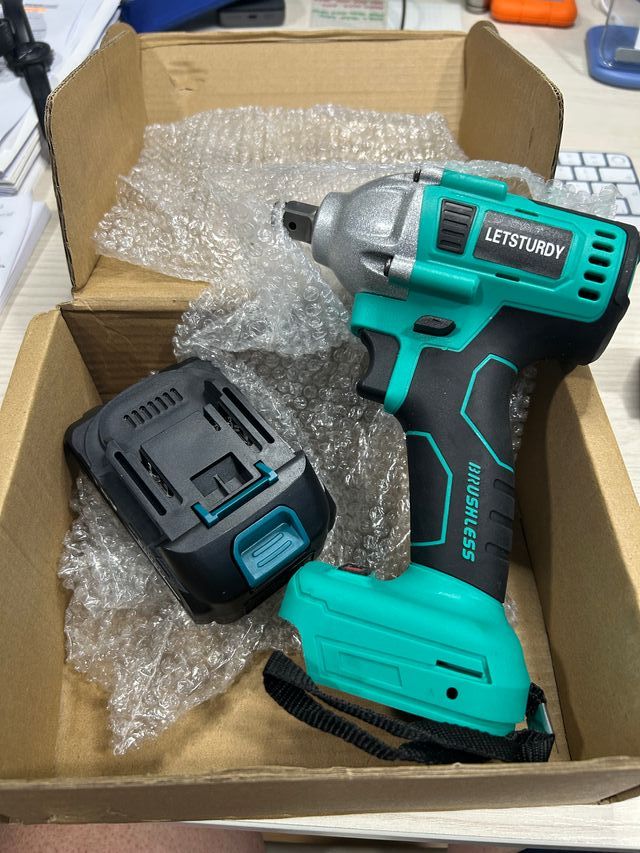 Atornillador Impacto Batería