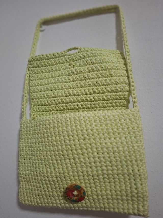 Borsa a tracolla fatta a mano