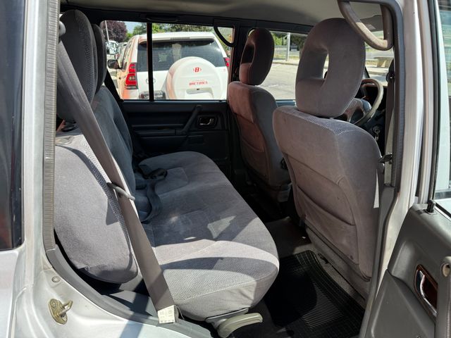 Mitsubishi Montero 2003