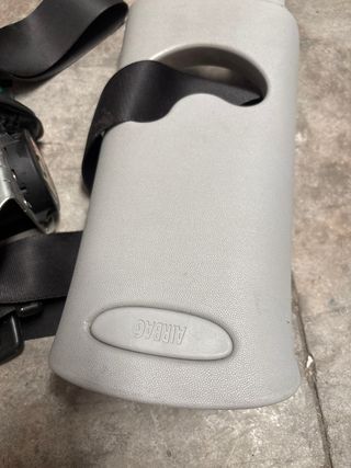 Cinturón delantero izq R56
