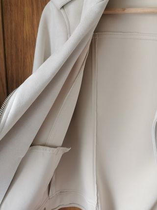 Cazadora biker Vero Moda beige