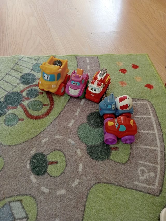 Vehículos de juguete de todo tipo