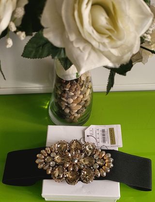 Cinturón Sfera pedrería negro dorado