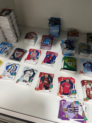 Cartas Adrenalyn XL 24/25 - Completa la colección