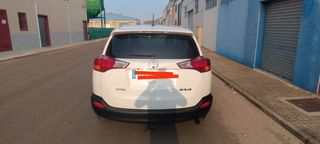 Toyota RAV4 2014