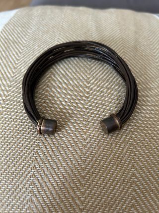 Pulsera de cuero marrón