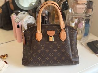 Bolso Louis Vuitton Rivoli MM Marrón