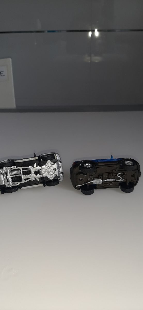 2 Coches Todoterreno: Mitsubishi