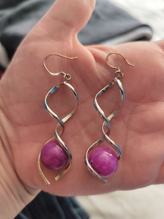 Collar rojo calaveras morado corazón zen ancla can