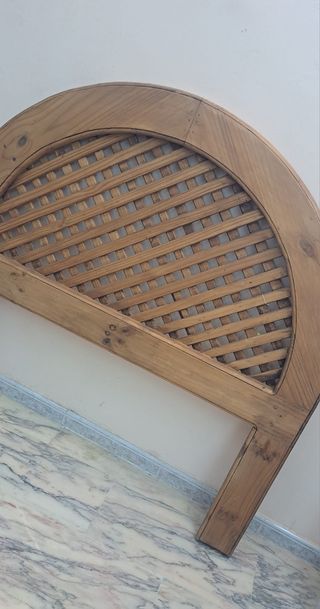 Cabecero madera estilo rústico