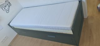 Diván cama Ikea - 2 cajones mas dos colchones