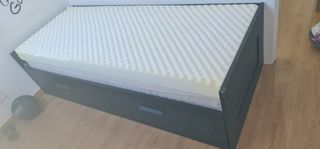 Diván cama Ikea - 2 cajones mas dos colchones