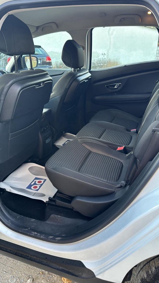 Renault Scenic 1.5 dCi Energy Intens Año 2018