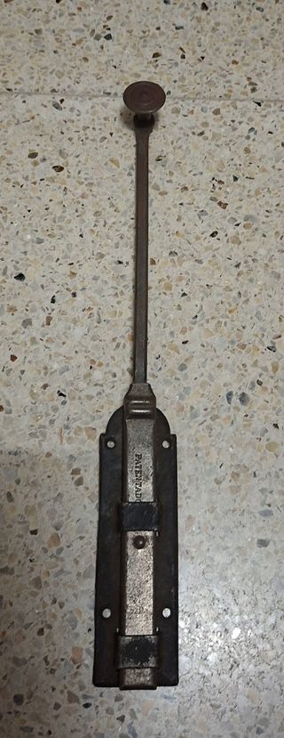 Pasadores antiguo puerta