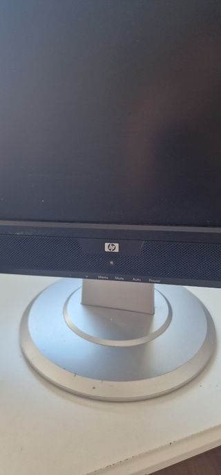 Pantalla ordenador HPV220