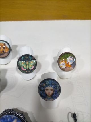 Anillos, pendientes y broche gatos