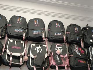 Mochila KPOP negra y rosa BTS  BLACK PINK 