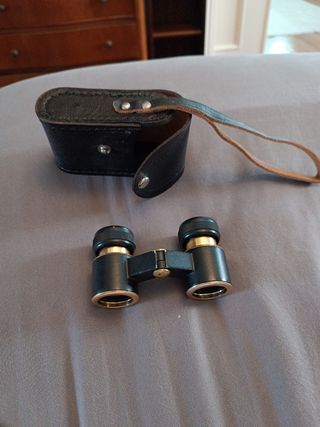 Prismáticos antiguos de ópera