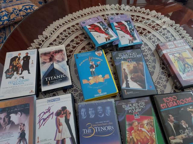 VHS Clásicas: 12 Películas