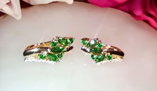 Pendientes chapados en oro rosa 585 y circonitas