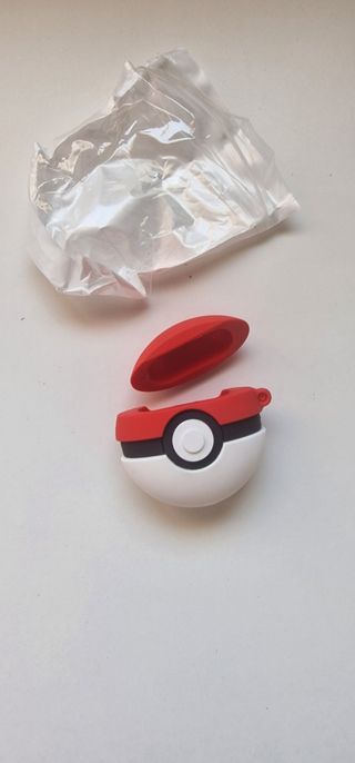 Funda AirPods Pokeball