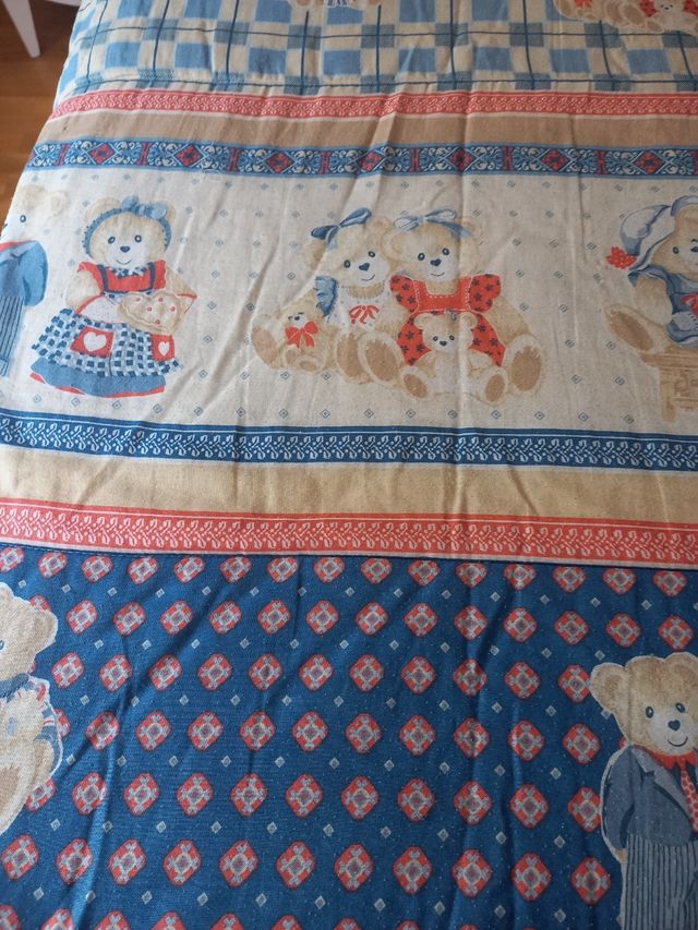 Edredón infantil ositos - beige y azul.Resersible