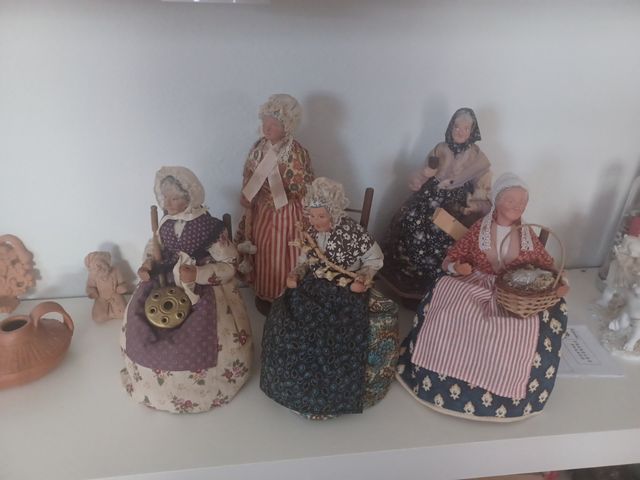 5 Santons Artesanales. CADA UNA 35 euros