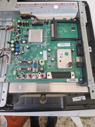 Despiece tv toshiba 22AV733G