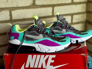 Nike Air Max 270 React - rralla 37.5 de segunda mano por 40 EUR en Granada  en WALLAPOP
