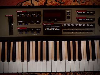 Teclado Kurzweil PC1X