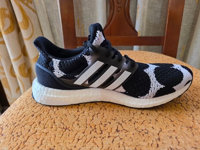 Adidas UltraBoost DNA Markimekko n39 E. Limitada