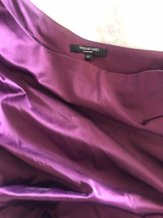 Vestido Studio Classics morado