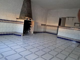 Finca rústica con chalet a reformar