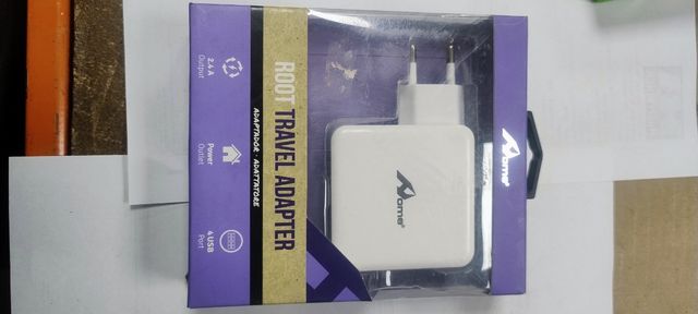 Caricatore USB 4 porte + 3 cavi