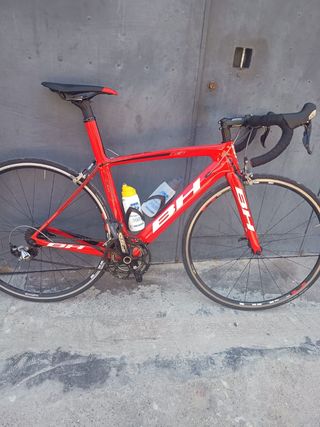 BH G6 Bicicleta Carretera Shimano 105