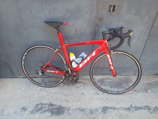 BH G6 Bicicleta Carretera Shimano 105
