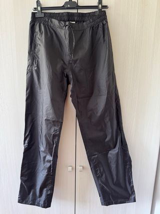 Pantalones lluvia Quechua negros TM