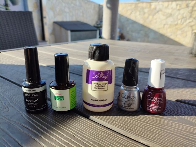 Estuche organizador y Uñas postizas blancas - 400u