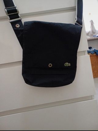 Borsa Lacoste nera a tracolla