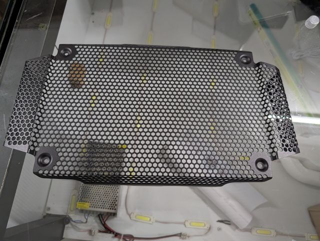 Parrilla radiador Ninja Z650RS 2021