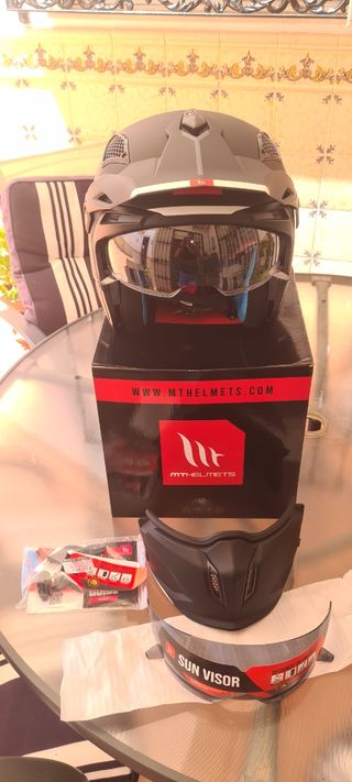 Casco MT Helmets moto integral sin estrenar